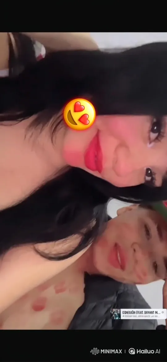 Young Family Shares Loving Embrace – AI Generated Video | Hailuo AI