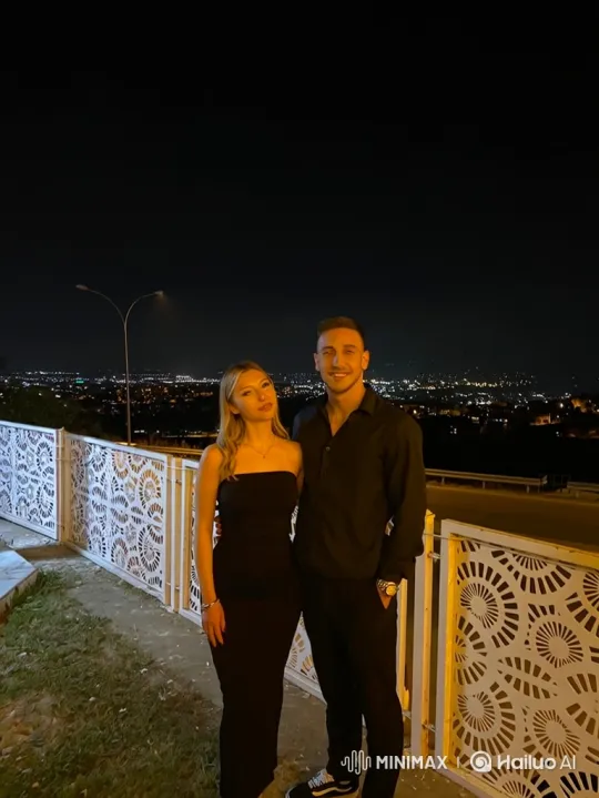 Family Reunion at Night View Overlook with Rose – AI Generated Video | Hailuo AI