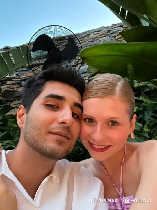 Family Embrace Captured on iPhone During Summer Evening – AI Generated Video | Hailuo AI
