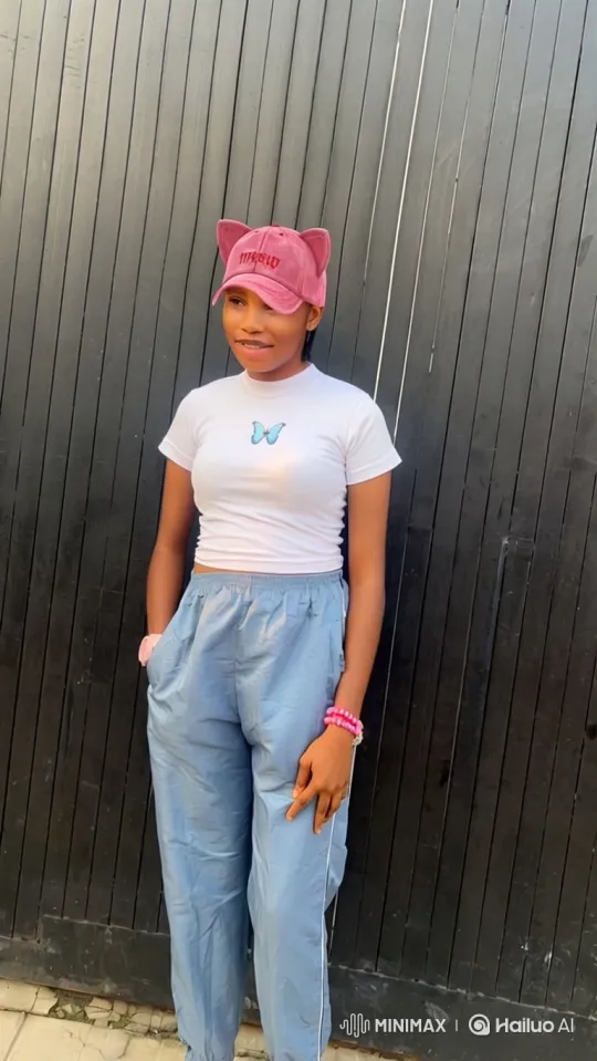 Young Woman Enters Modern Mansion and Departs in G-Wagon – AI Generated Video | Hailuo AI