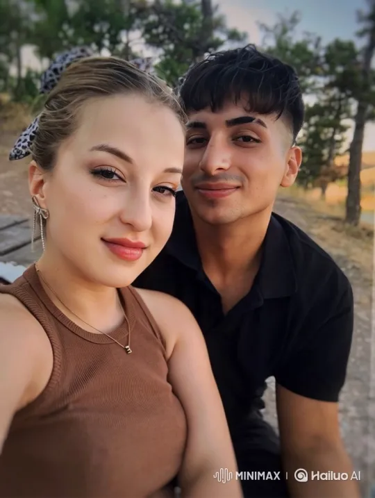 Family Embrace Captured on a Summer Evening – AI Generated Video | Hailuo AI