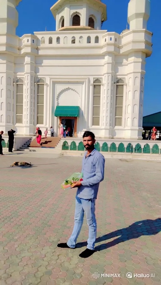 Narendra Modi Meets Man in Courtyard, Exchange Greetings – AI Generated Video | Hailuo AI