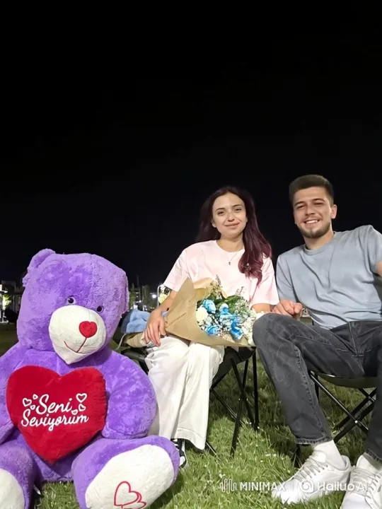 Family Embrace in a Park at Night – AI Generated Video | Hailuo AI