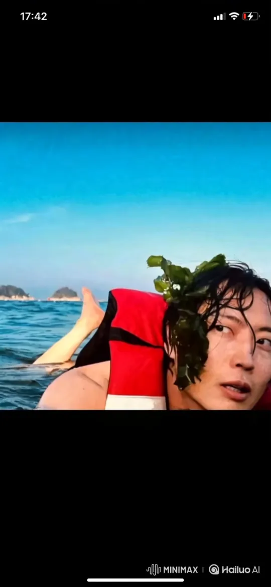 East Asian Man Attacked by Great White Shark – AI Generated Video | Hailuo AI