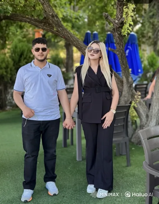 Family Portrait: Couple and Daughter's Joyful Embrace – AI Generated Video | Hailuo AI