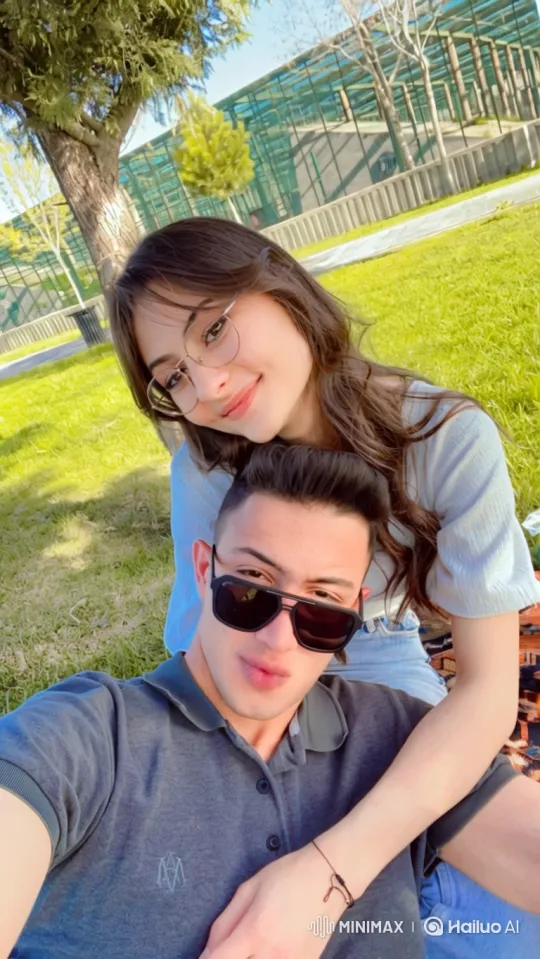Family Reunion on a Summer Evening – AI Generated Video | Hailuo AI
