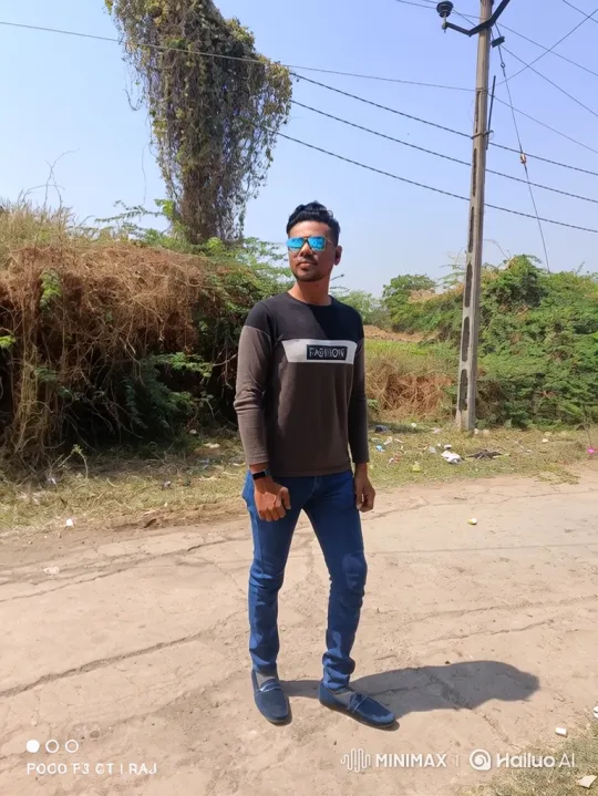 PM Modi Meets Fashionably Dressed Man in Rustic Setting – AI Generated Video | Hailuo AI