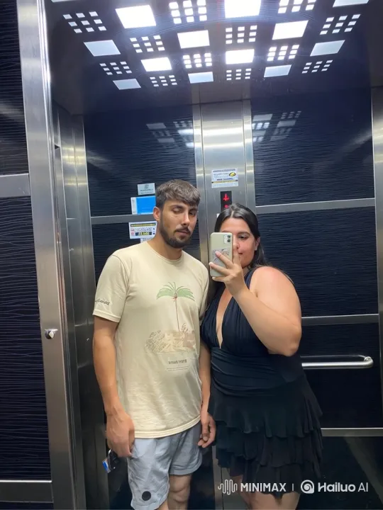Family Reunion: Couple Embraces Their Daughter – AI Generated Video | Hailuo AI