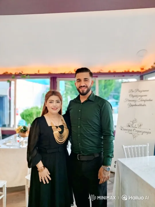 Warm Evening: Family Love Captured on iPhone – AI Generated Video | Hailuo AI