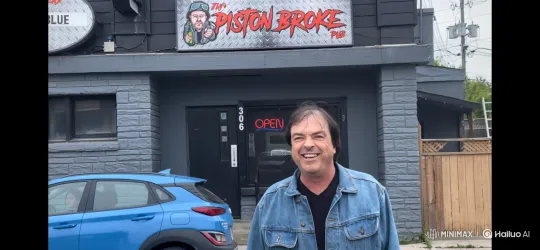 Couple's Affectionate Moment Outside 'The Piston Broke Pub' – AI Generated Video | Hailuo AI