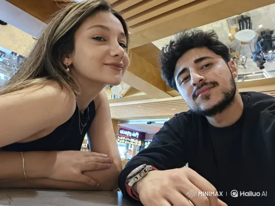 Family Embrace Captured on Summer Evening – AI Generated Video | Hailuo AI