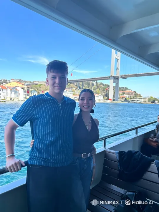 Family Joy Captured in Realistic Vertical Video – AI Generated Video | Hailuo AI