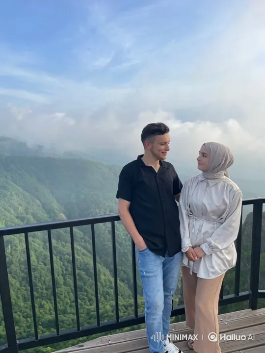 Young Family's Intimate Evening Moment Captured – AI Generated Video | Hailuo AI