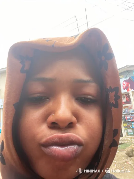 Young Woman's Expression Transition in Urban Setting – AI Generated Video | Hailuo AI