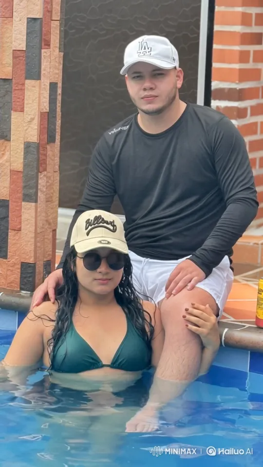 Family Embrace by the Swimming Pool – AI Generated Video | Hailuo AI