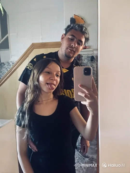Young Couple and Their Children Share a Joyful Moment – AI Generated Video | Hailuo AI