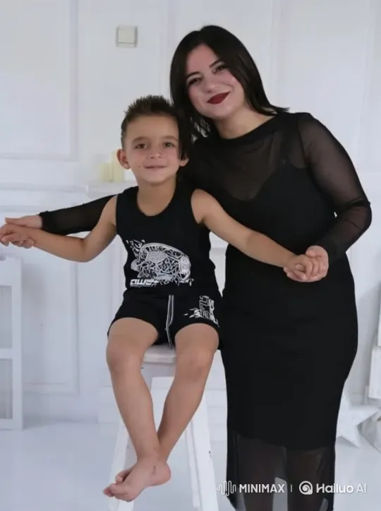 Family Embraces in Warm Summer Dusk Setting – AI Generated Video | Hailuo AI