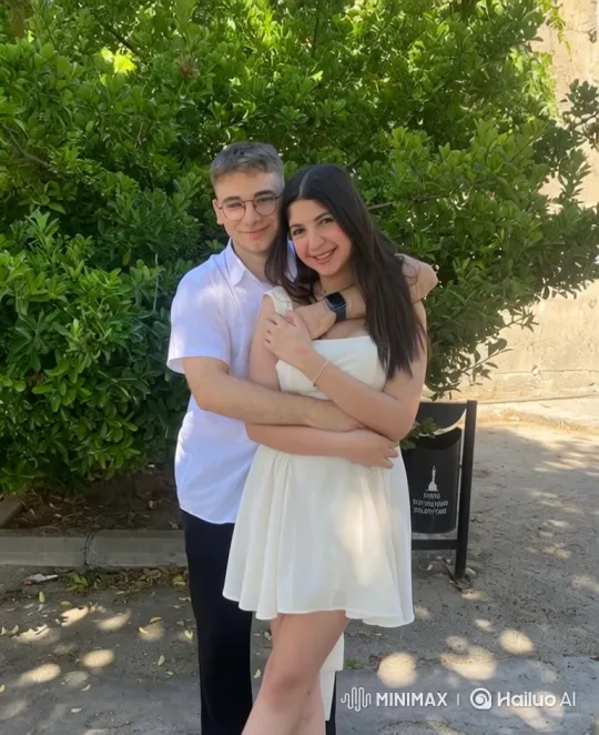 Family Embrace Captures Joyful Summer Moment – AI Generated Video | Hailuo AI