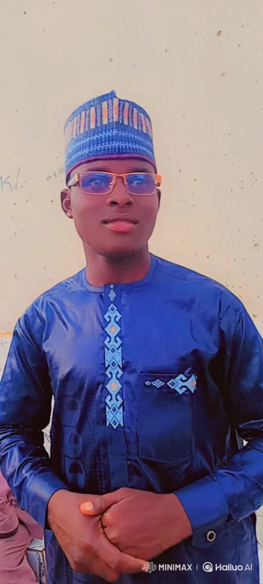Young Man in Royal Blue Attire Enters Luxury Rolls-Royce – AI Generated Video | Hailuo AI