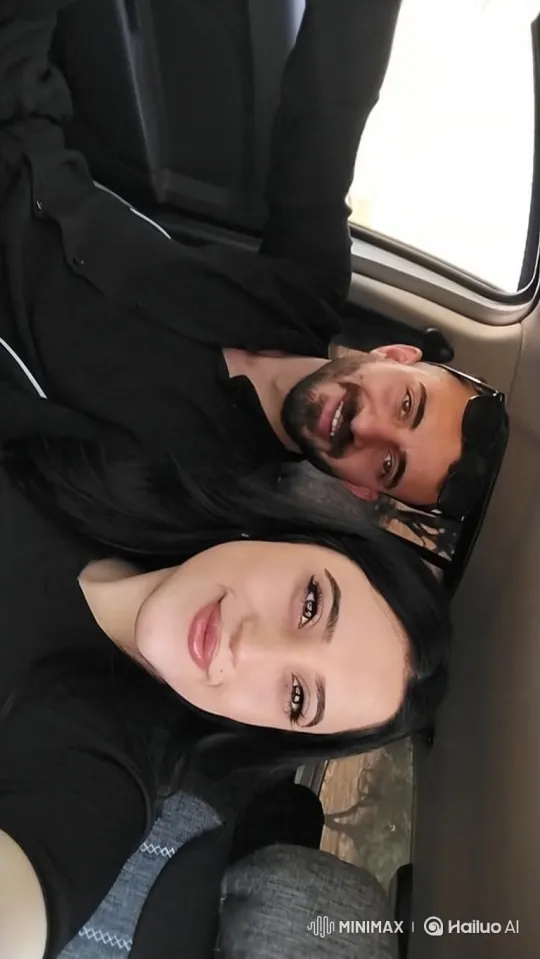 Young Couple and Daughter Share Loving Embrace in Night Video – AI Generated Video | Hailuo AI