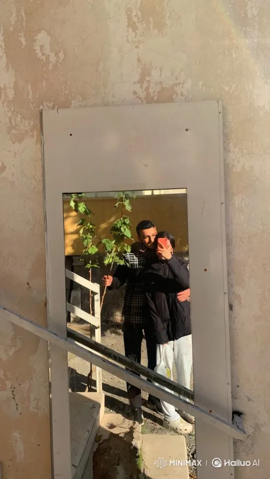 Family Embraces in Summer Patio Setting – AI Generated Video | Hailuo AI