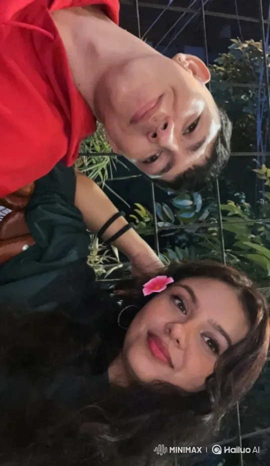Family Joy Captured on iPhone in Cozy Urban Park – AI Generated Video | Hailuo AI