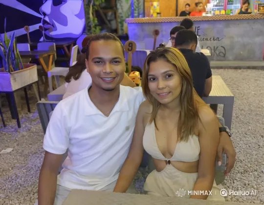 Couple Surprised by Appearance of Daughter in Realistic Video – AI Generated Video | Hailuo AI