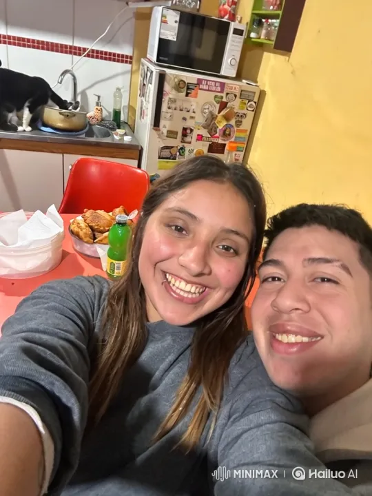 Family Portrait: A Happy Couple and Their Daughter – AI Generated Video | Hailuo AI