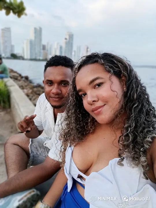 Family Embrace Captured in Serene Cityscape – AI Generated Video | Hailuo AI