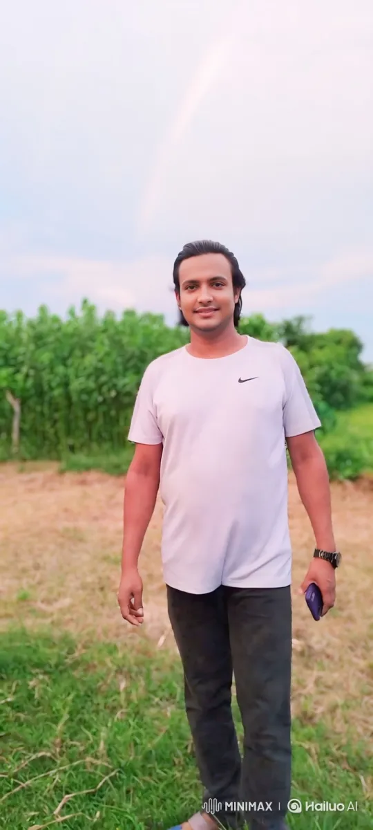Romantic Stroll in Golden Hour Park – AI Generated Video | Hailuo AI