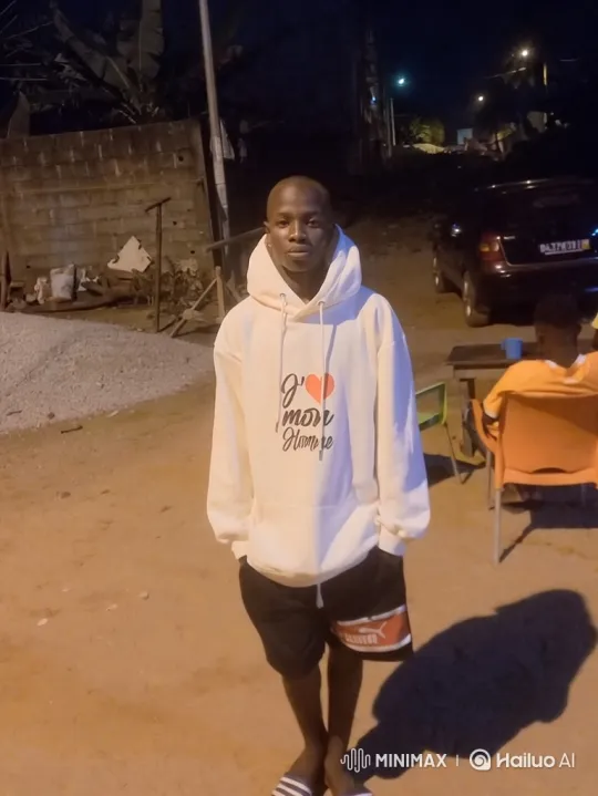 Night Scene: Young Man Observes Cars Arriving on Unpaved Road – AI Generated Video | Hailuo AI