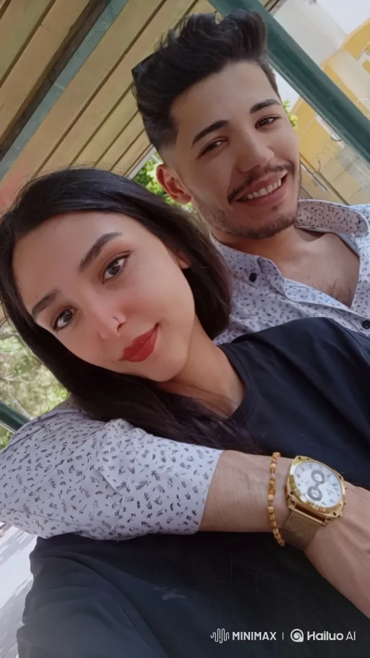 Young Family's Joyful Reunion Captured on Video – AI Generated Video | Hailuo AI
