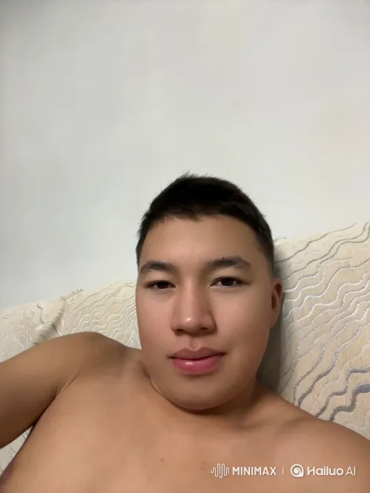Family Affection Captured on a Summer Evening – AI Generated Video | Hailuo AI