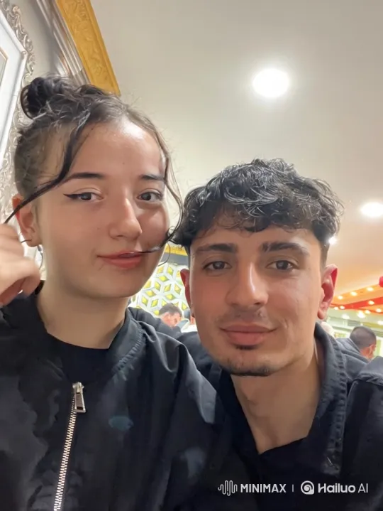 Family Embrace Captured in Summer Evening's Glow – AI Generated Video | Hailuo AI