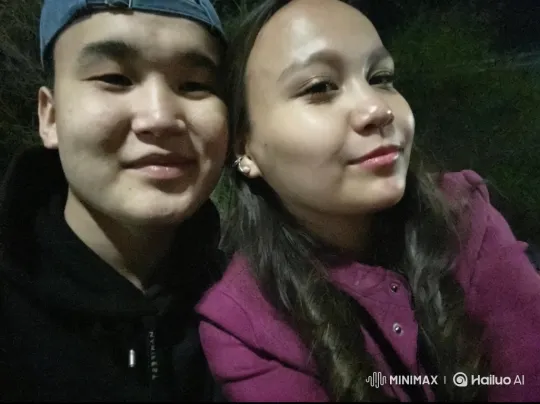 Young Family's Joyful Embrace Captured on Video – AI Generated Video | Hailuo AI