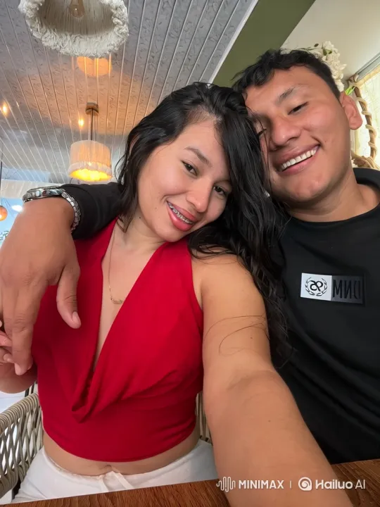 Family Moments Captured in Candid, Intimate Home Video – AI Generated Video | Hailuo AI