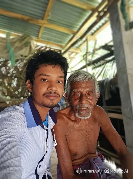 Intergenerational Bond Captured in Intimate Video – AI Generated Video | Hailuo AI