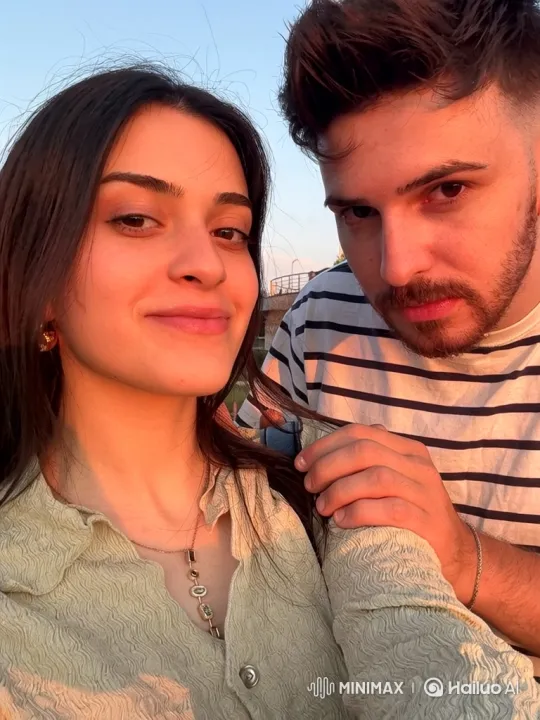 Family Embrace Captured in Realistic Summer Video – AI Generated Video | Hailuo AI