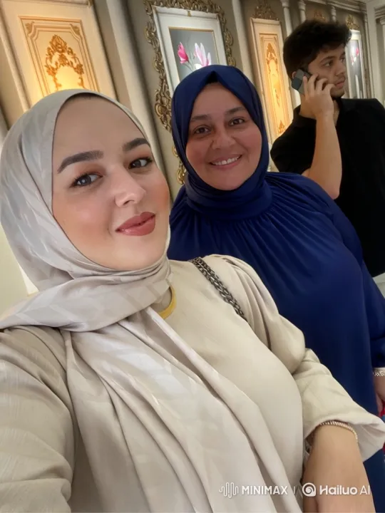 Family Moment: Grandmother's Loving Embrace of Granddaughter – AI Generated Video | Hailuo AI