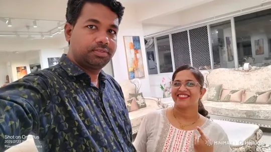 Couple Shares Intimate Moment in Furniture Showroom – AI Generated Video | Hailuo AI