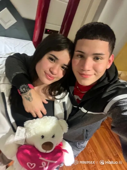 Family Bond Captured in Sunset Park Hug – AI Generated Video | Hailuo AI