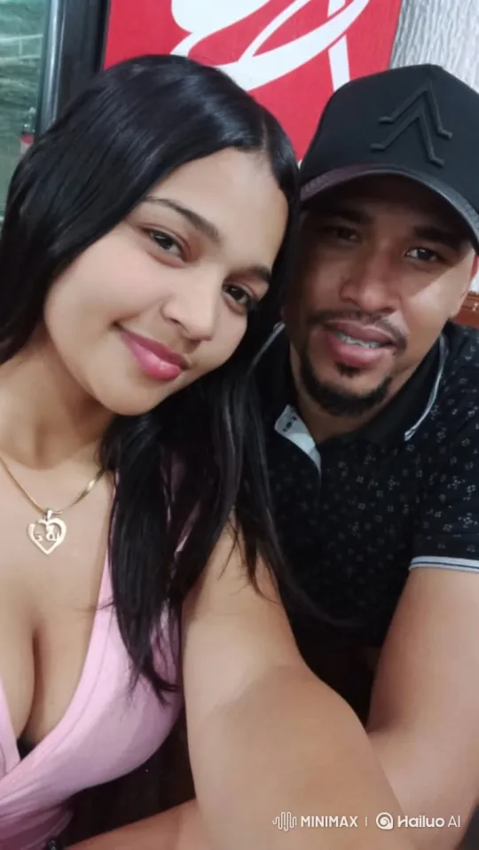 Couple and Child Share Loving Embrace – AI Generated Video | Hailuo AI