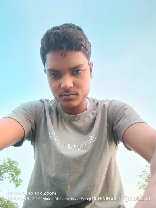 Couple Shares Intimate Moment Under Open Sky – AI Generated Video | Hailuo AI