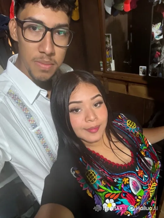Family Portrait: Candid Moments of Joy and Laughter – AI Generated Video | Hailuo AI