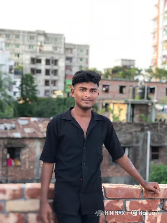 Urban Rooftop Connection: A Couple's Silent Moment – AI Generated Video | Hailuo AI