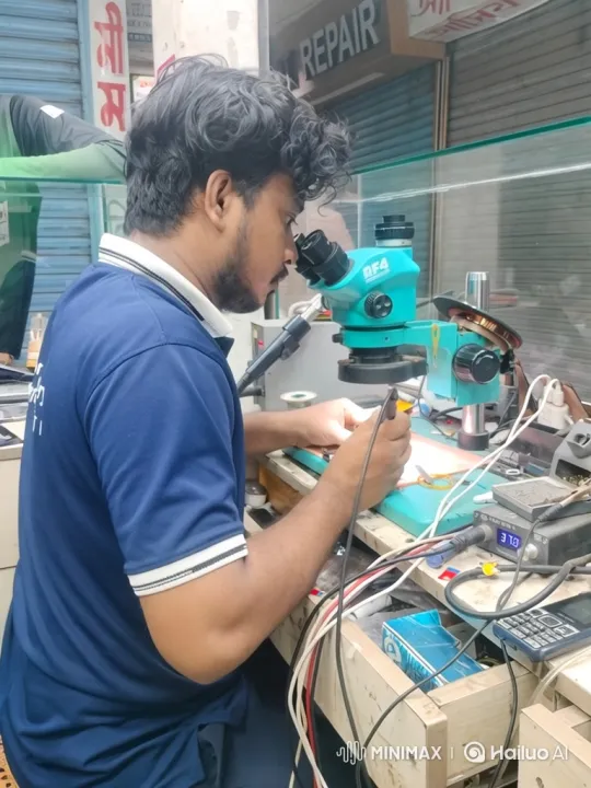 Precision Electronics Repair Under Microscope – AI Generated Video | Hailuo AI