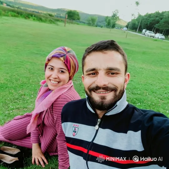 Happy Family Portrait with a Hugging Toddler – AI Generated Video | Hailuo AI