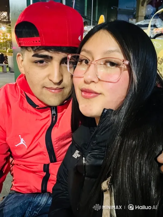 Family Bonding: Intimate Moment with Young Couple and Child – AI Generated Video | Hailuo AI