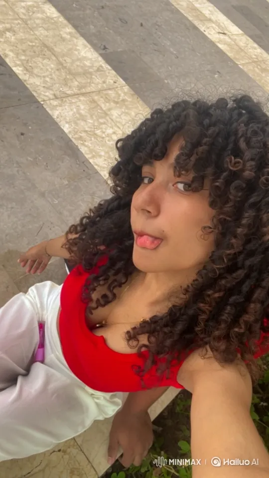 Joyful Family Moment Captured on Patio – AI Generated Video | Hailuo AI