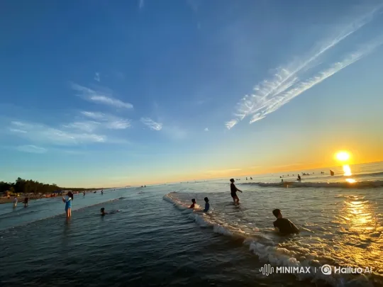 Golden Hour Serenity: A Tranquil Beach Sunset Scene – AI Generated Video | Hailuo AI